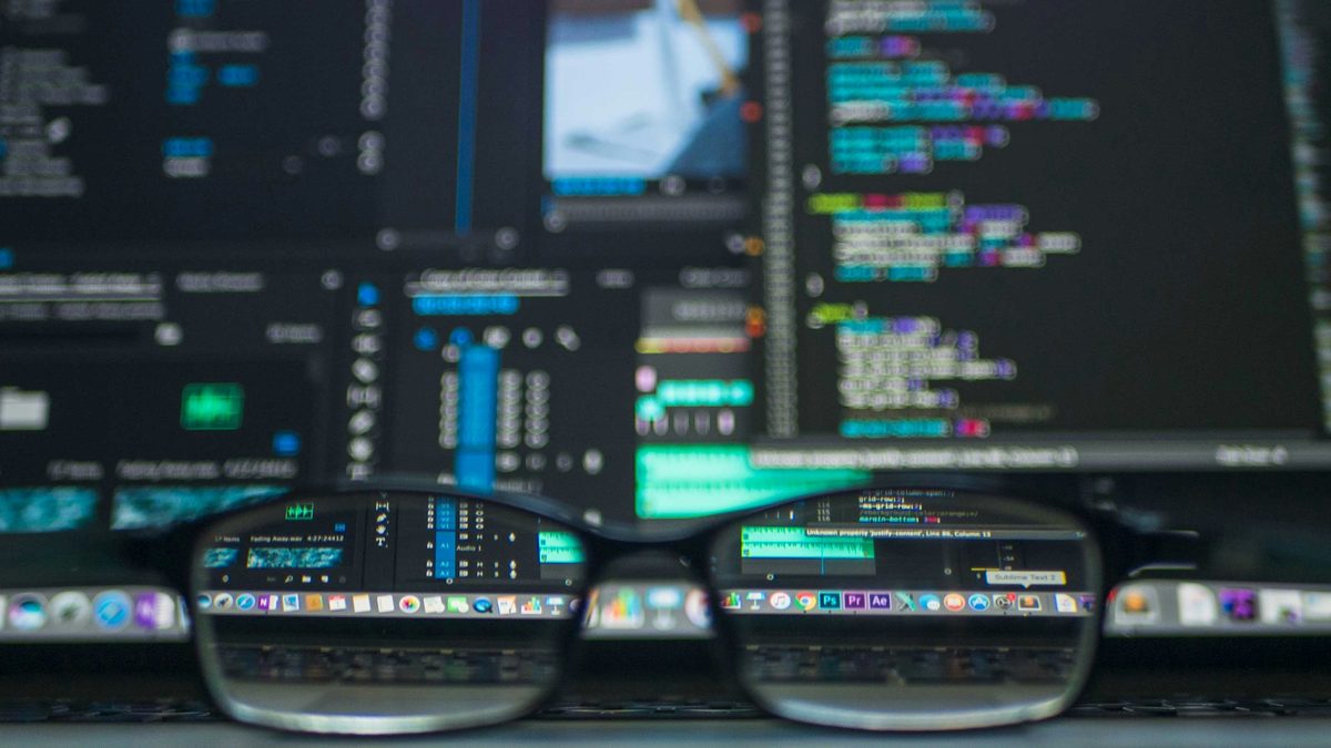 Context engineering — lagdelt opbygning af AI-konteksten